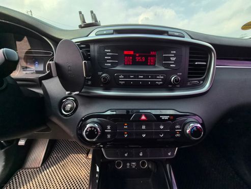 Kia Sorento Diesel 2.0 2WD Luxury — пробег 293 674 км — фото 5 из 5