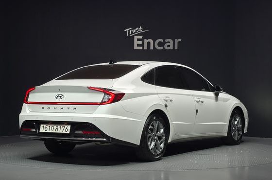 Hyundai Sonata 2.0 Premium Plus — пробег 34 529 км — фото 2 из 5