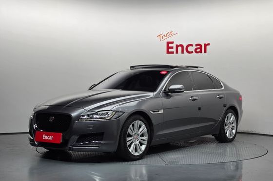 Jaguar XF 20d Portfolio — пробег 128 381 км — фото 1 из 5
