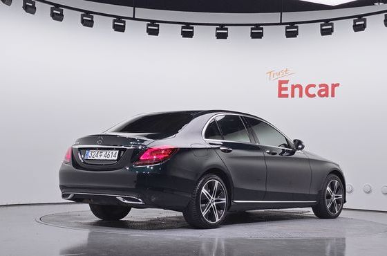 Mercedes-Benz C-Class C220 d 4MATIC Exclusive — пробег 70 259 км — фото 2 из 5