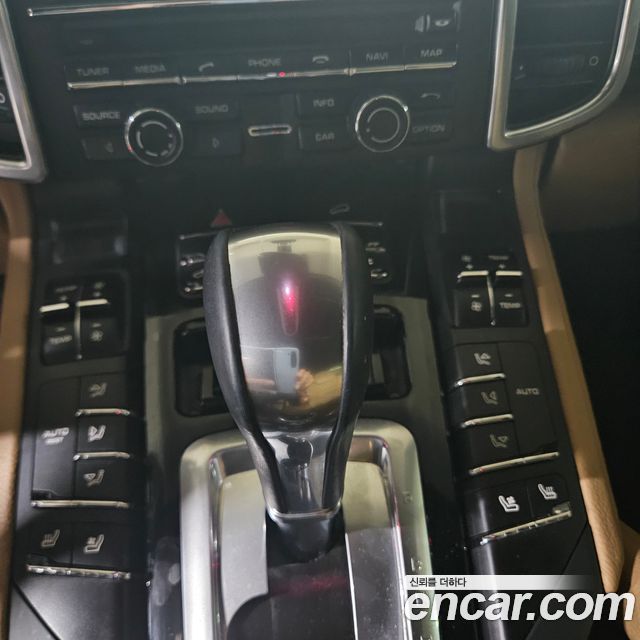 Porsche Cayenne 3.0 Diesel 958 — пробег 131 000 км — фото 3 из 5