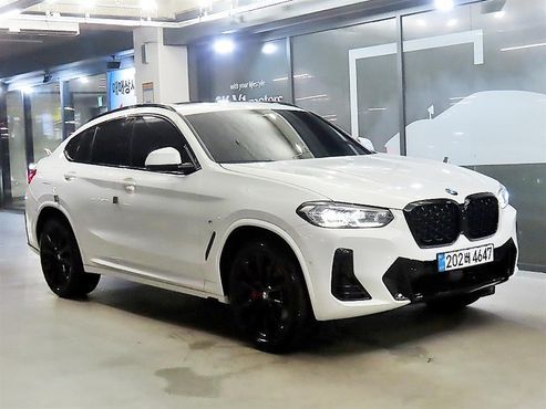 BMW X4 xDrive20i M Sport Pro Special Edition — пробег 7 805 км — фото 1 из 5