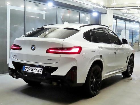 BMW X4 xDrive20i M Sport Pro Special Edition — пробег 7 805 км — фото 4 из 5