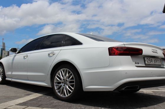 Audi A6 35 TDI Premium C7 — пробег 98 000 км — фото 4 из 5
