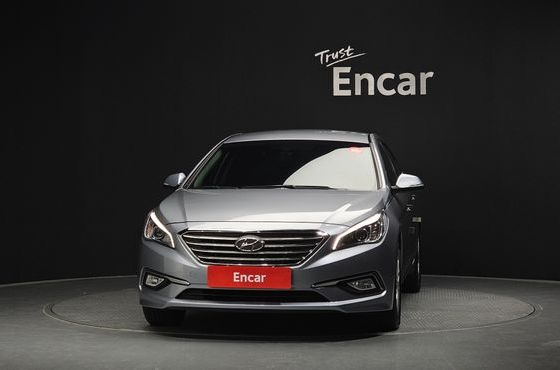 Hyundai Sonata 2.0 Smart — пробег 31 354 км — фото 3 из 5