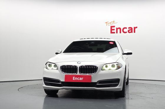 BMW 5-Series 520d xDrive — пробег 214 911 км — фото 3 из 5