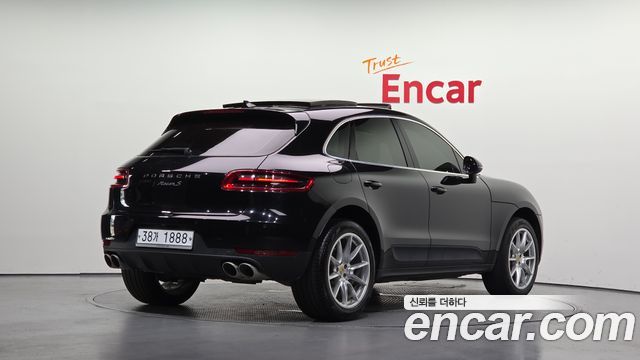 Porsche Macan из Кореи Encar