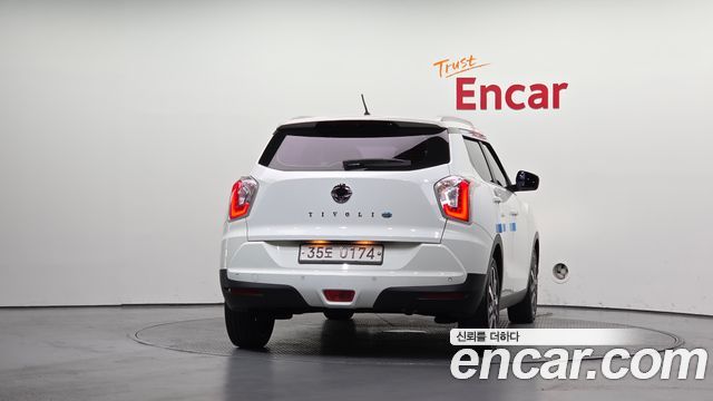 Ssangyong TIBOLI из Кореи Encar