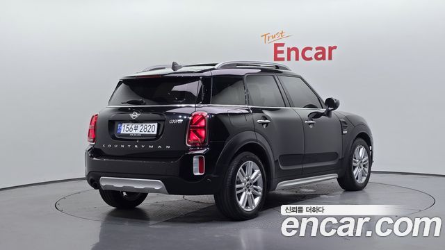 Mini Countryman Classic Plus Launch Pack 2nd Gen — пробег 32 640 км — фото 2 из 5