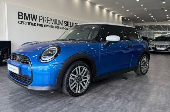 Mini Cooper Classic — пробег 4 841 км — фото 1 из 5