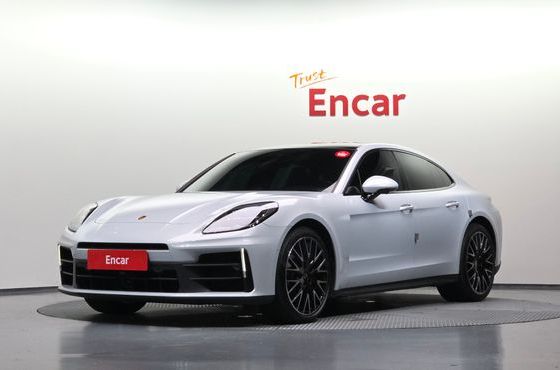 Porsche Panamera 2.9 AWD — пробег 10 618 км — фото 1 из 5