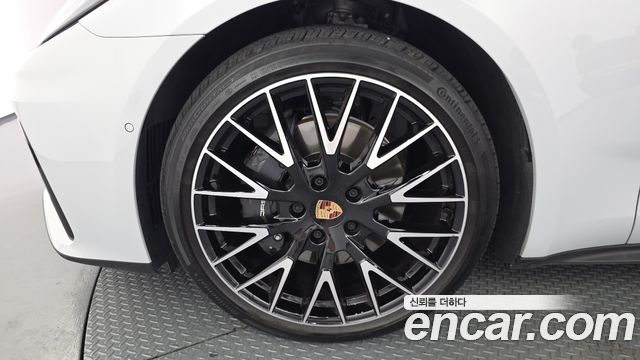 Porsche Panamera 2.9 AWD — пробег 10 618 км — фото 5 из 5