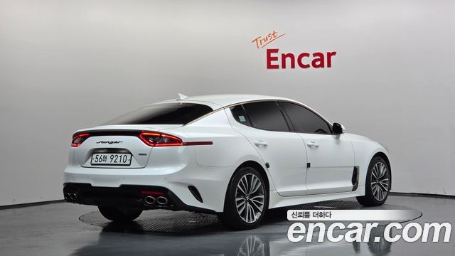 Kia Stinger из Кореи Encar