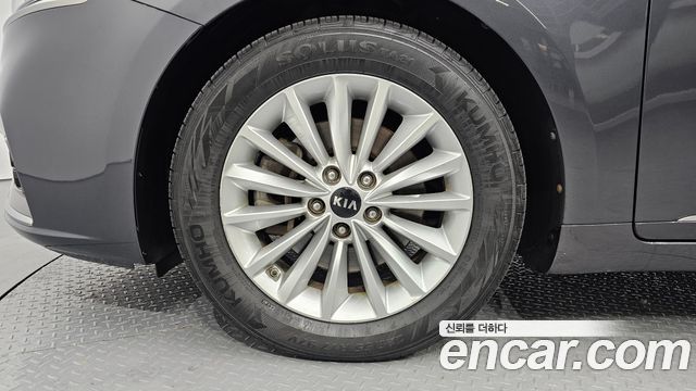 Kia K7 из Кореи Encar