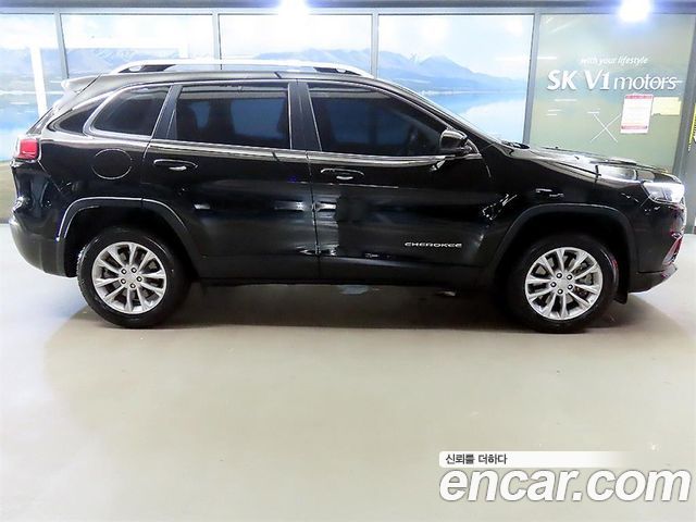 Jeep Cherokee 2.4 Longitude High AWD — пробег 50 573 км — фото 3 из 5