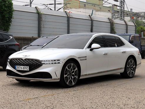 Genesis G90 Gasoline 3.5 Turbo e-S/C AWD — пробег 67 051 км — фото 1 из 5