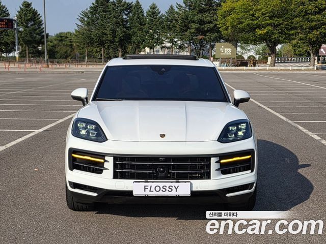 Porsche Cayenne 3.0 — пробег 17 820 км — фото 3 из 5