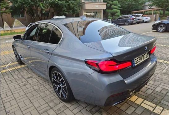 BMW 5-Series 530i xDrive M Sport Package — пробег 49 500 км — фото 2 из 5