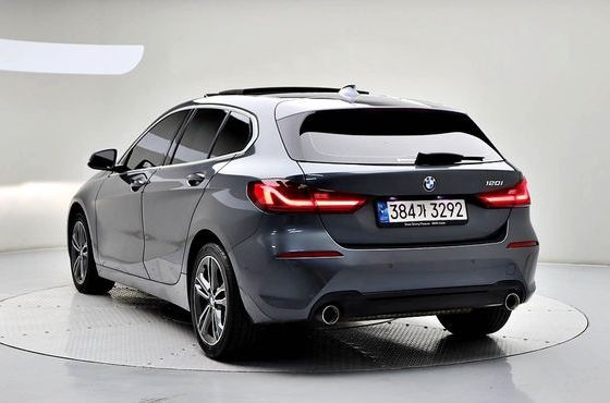 BMW 1-Series 120i Sports — пробег 30 962 км — фото 2 из 5