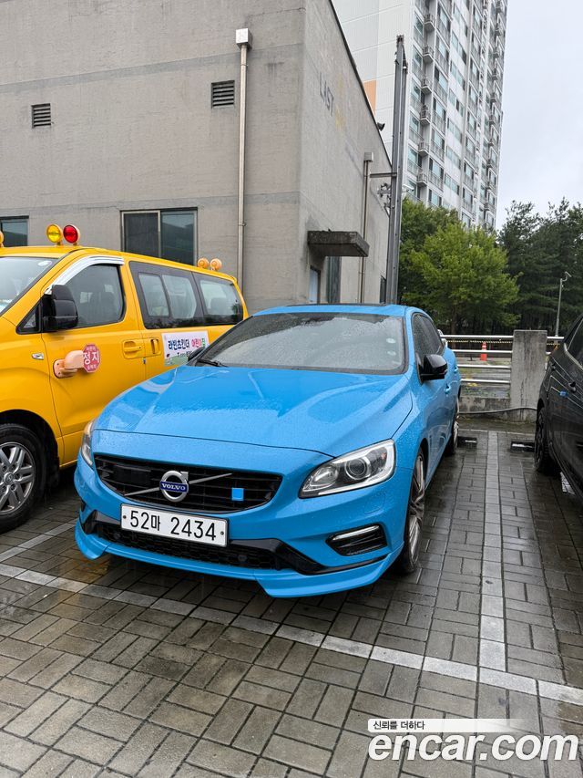 Volvo V60 Polester — пробег 96 000 км — фото 3 из 5