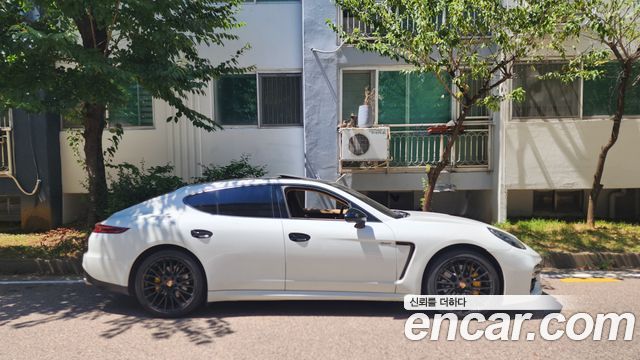 Porsche Panamera 3.0 Diesel 970 — пробег 250 000 км — фото 2 из 5