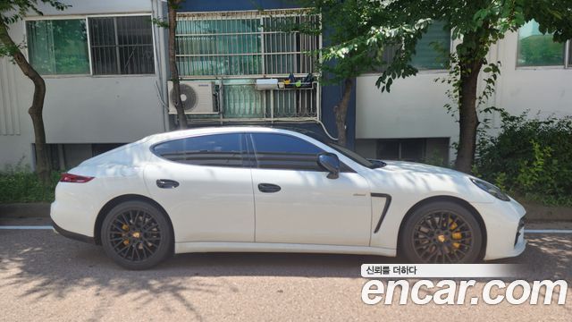 Porsche Panamera 3.0 Diesel 970 — пробег 250 000 км — фото 4 из 5