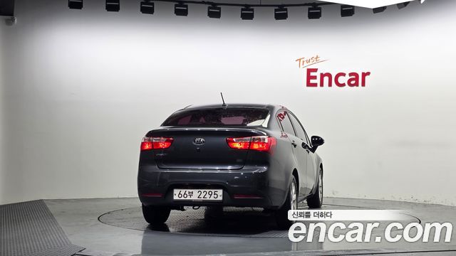 Kia pride из Кореи Encar