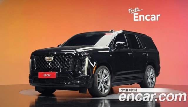 Cadillac Escalade 6.2 Sports Platinum — пробег 10 679 км — фото 1 из 5