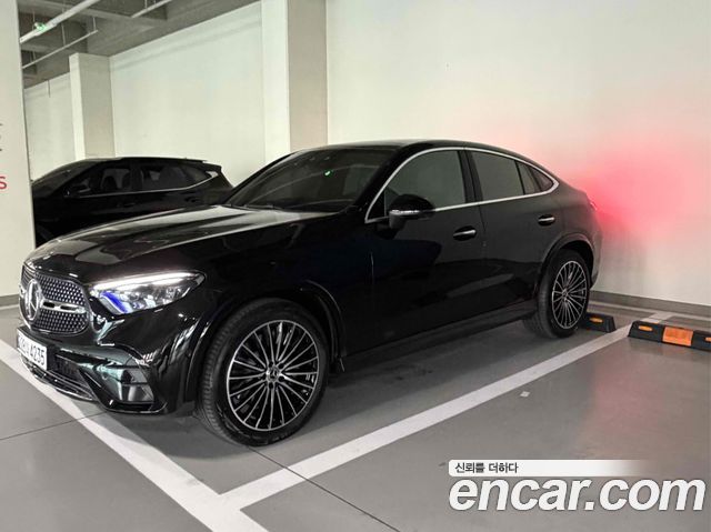 Mercedes-Benz GLC-Class GLC300 4MATIC Coupe — пробег 20 км — фото 2 из 5