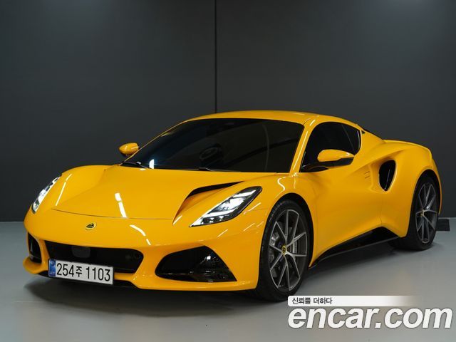 Lotus Emira 3.5 — пробег 1 885 км — фото 1 из 5