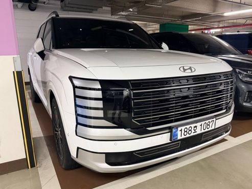 Hyundai Palisade HEV 2.5T 2WD 9-Seater Calligraphy — пробег 15 000 км — фото 1 из 5