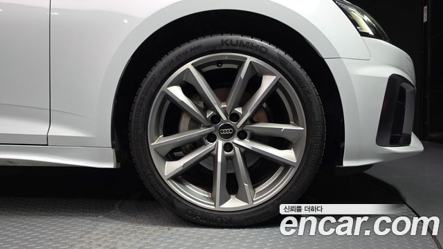 Audi A5 40 TDI Quattro Premium Sportback — пробег 30 060 км — фото 5 из 5