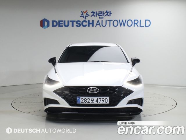 Hyundai Sonata 2.0 Premium Plus — пробег 123 000 км — фото 2 из 5