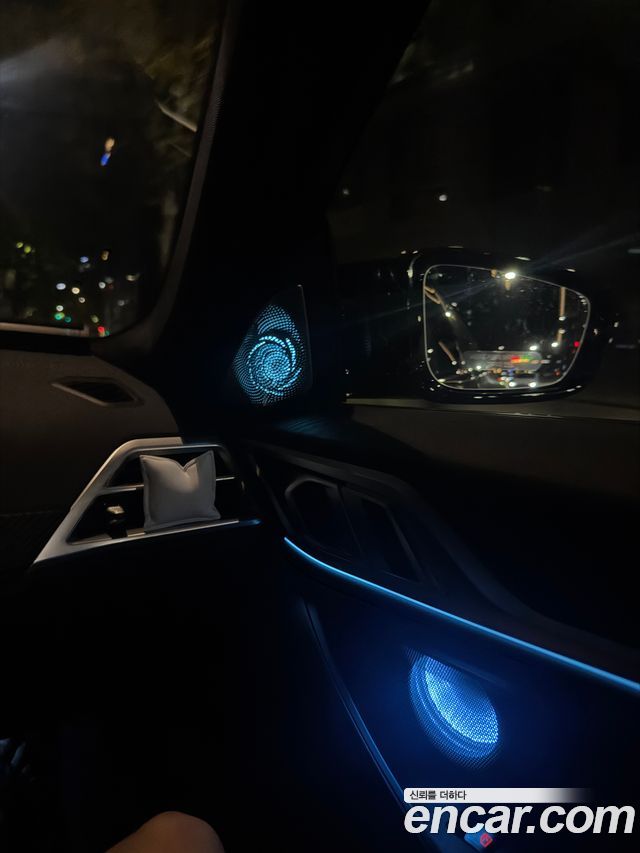 BMW i4 M60 Pro — пробег 1 400 км — фото 2 из 5