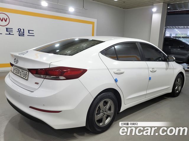 Hyundai AVANTE из Кореи Encar