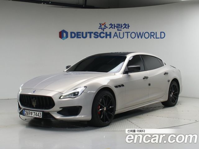 Maserati Quattroporte GTS 3.8 V8 — пробег 122 453 км — фото 2 из 5