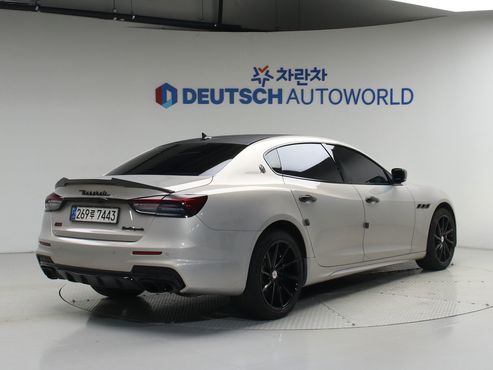 Maserati Quattroporte GTS 3.8 V8 — пробег 122 453 км — фото 3 из 5