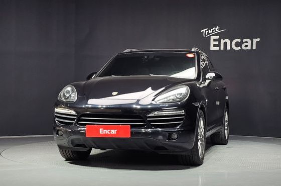 Porsche Cayenne 4.2 S Diesel 958 — пробег 176 877 км — фото 3 из 5