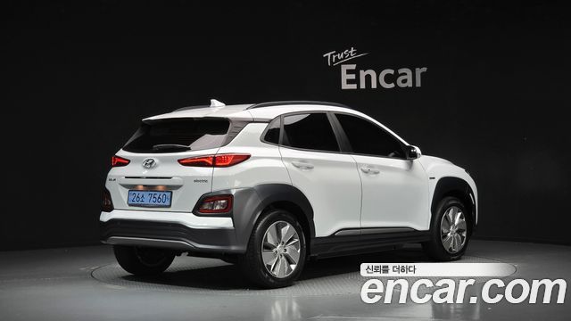 Hyundai Kona из Кореи Encar