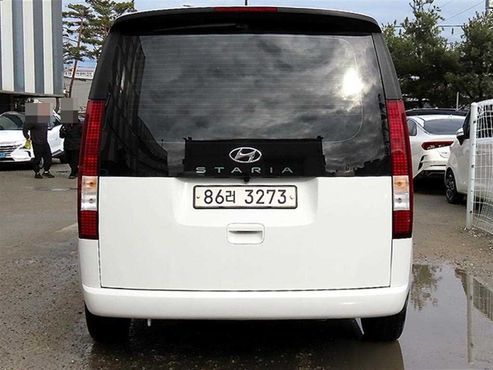 Hyundai Staria Cargo 3-Seater Modern — пробег 77 856 км — фото 4 из 5