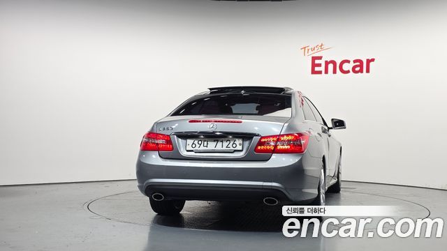 Mercedes-Benz E-Class из Кореи Encar
