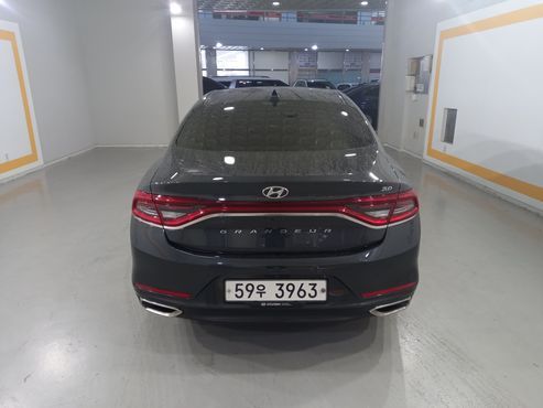 Hyundai Grandeur 3.0 Exclusive Special — пробег 49 000 км — фото 4 из 5
