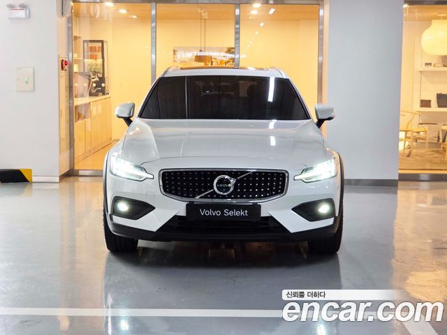 Volvo V60 из Кореи Encar