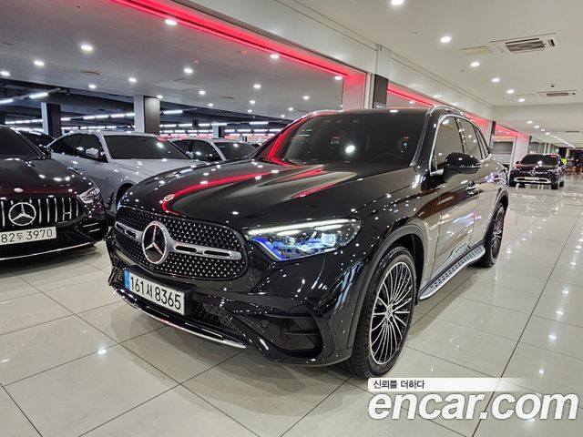 Mercedes-Benz GLC-Class GLC300 4MATIC AMG Line — пробег 30 734 км — фото 1 из 5