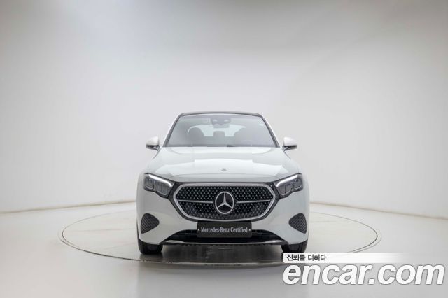 Mercedes-Benz E-Class из Кореи Encar