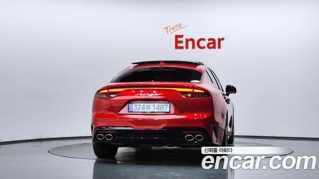 Kia Stinger 2.5 Masters — пробег 9 912 км — фото 4 из 5