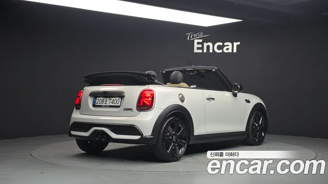 Mini Cooper Convertible из Кореи Encar