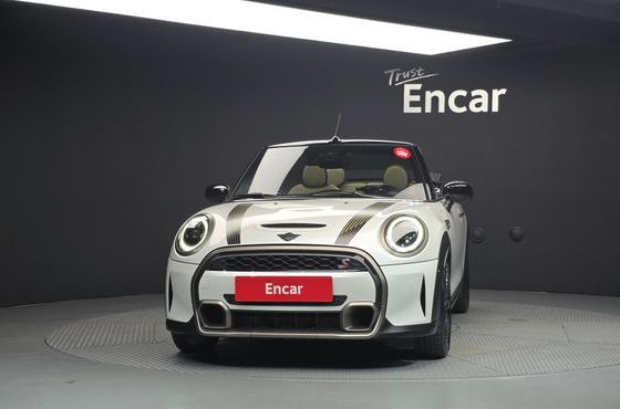 Mini Cooper Convertible Resolute Edition 3rd Gen — пробег 31 278 км — фото 3 из 5