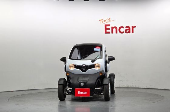 Renault (Samsung) Twizy Life(2-Seater) — пробег 32 км — фото 3 из 5
