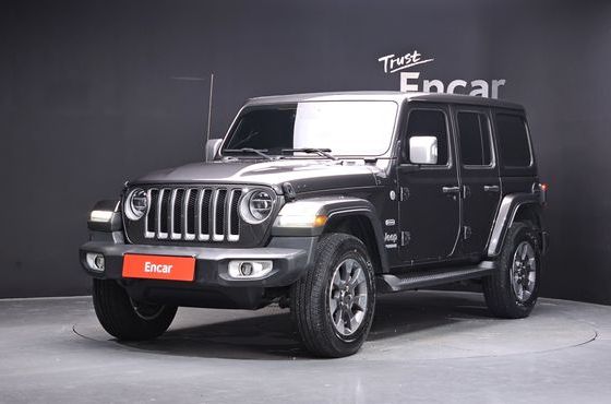 Jeep Wrangler 2.0 Overland Power Top 4Door — пробег 37 999 км — фото 1 из 5
